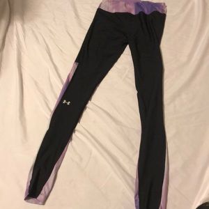 Under armoir running tights